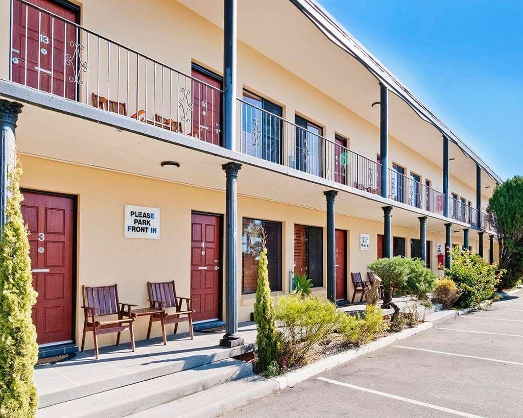 Country Plaza Motel Taree Εξωτερικό φωτογραφία